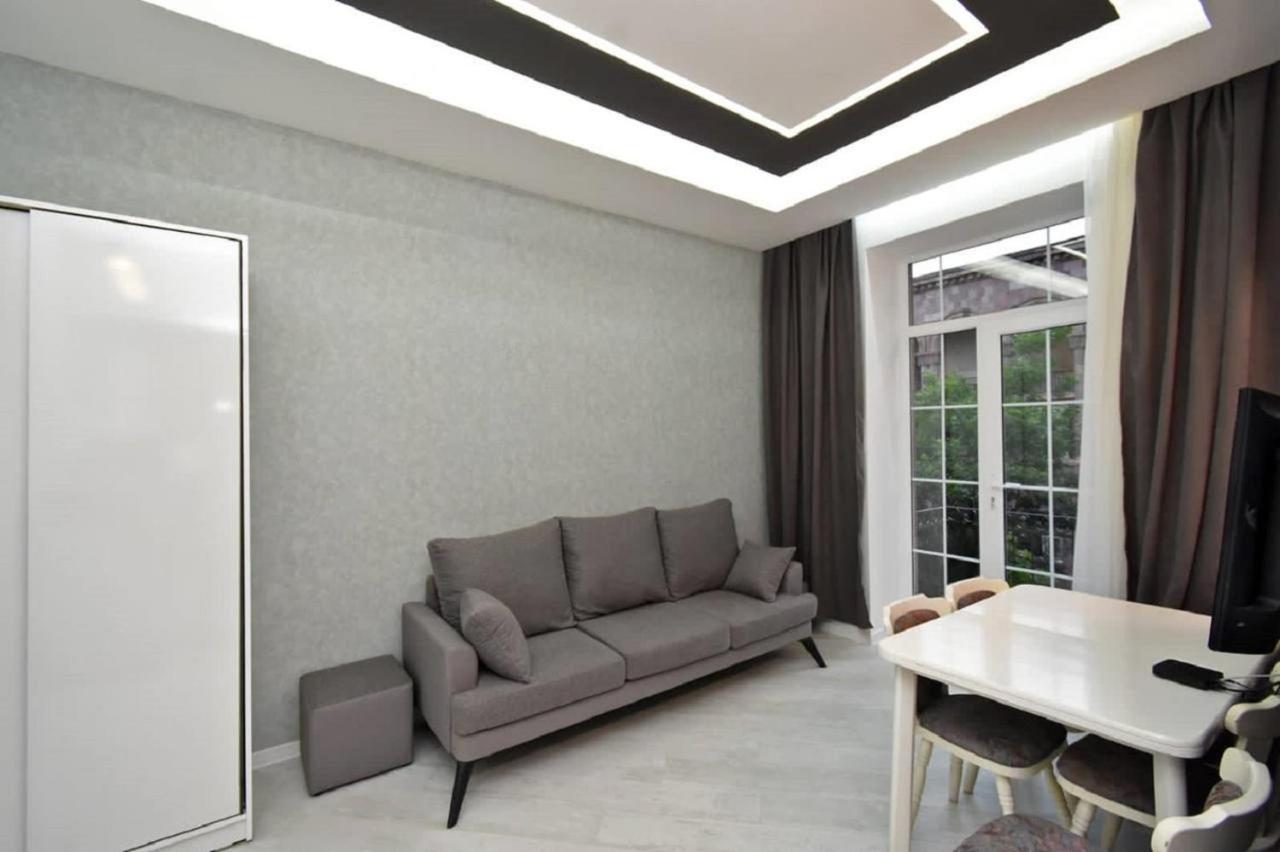The Best Apartments In The Center Ереван Экстерьер фото